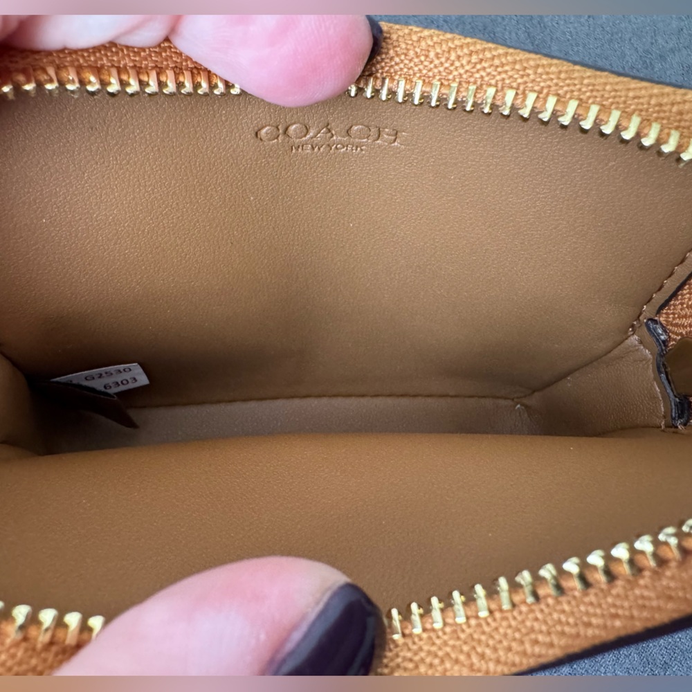 Coach Gold Yellow Leather Card Case Wallet New - Picture 5 of 7